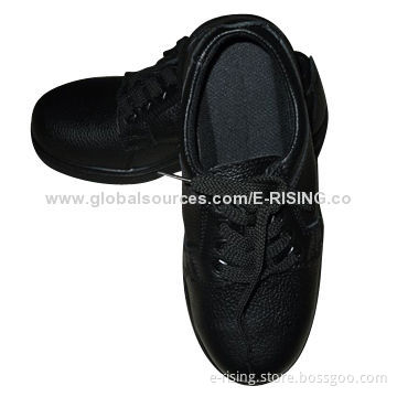 Anti-static PU safety shoes, available in white/black